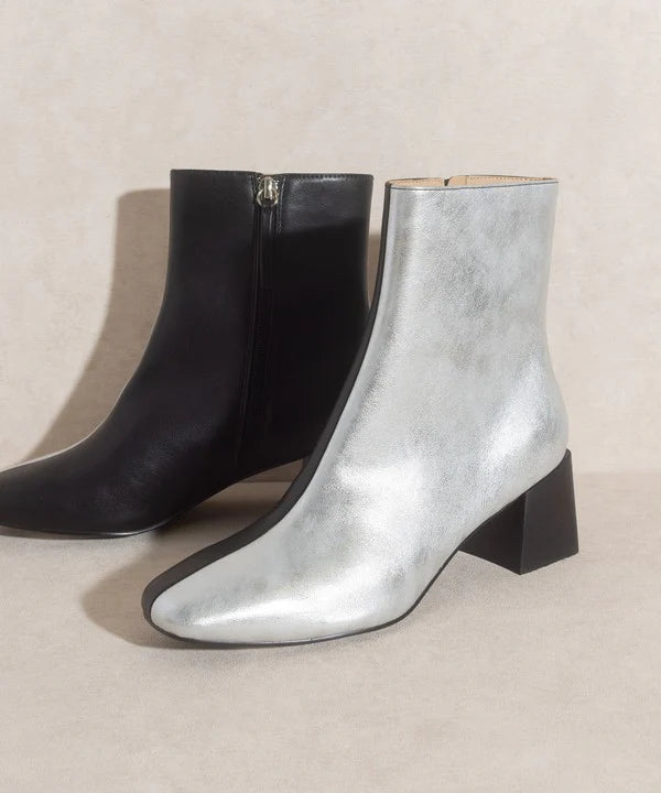 The Georgia Silver | Dual Chroma Boots