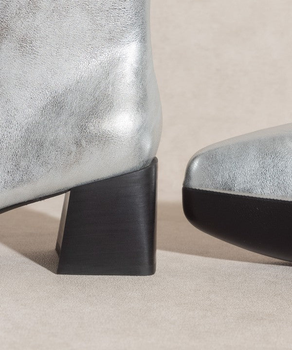 The Georgia Silver | Dual Chroma Boots